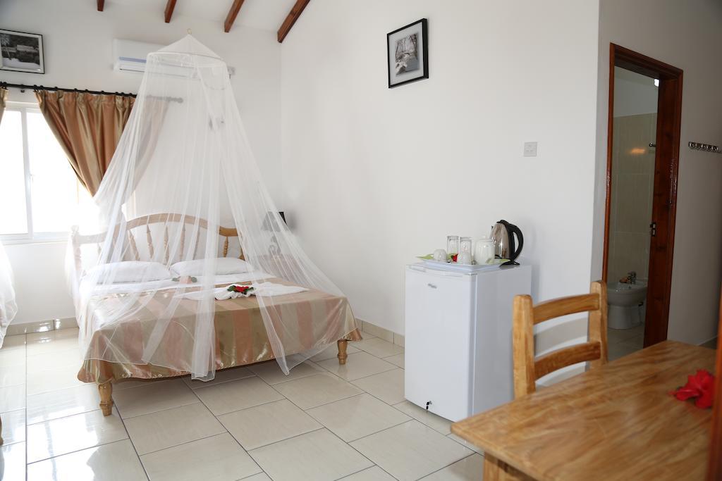 Villa Veuve Casadani Hotel La Digue Buitenkant foto